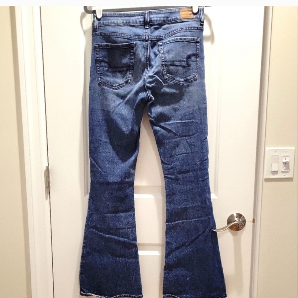 American Eagle Hi Rise Artist